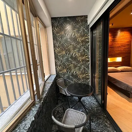 Apartment Crispi